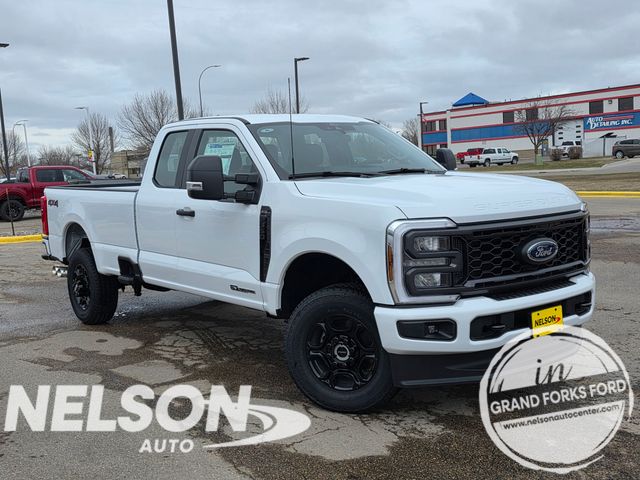 2026 Ford F-350 XL 4x4 SuperCab 8' Box SRW's photo