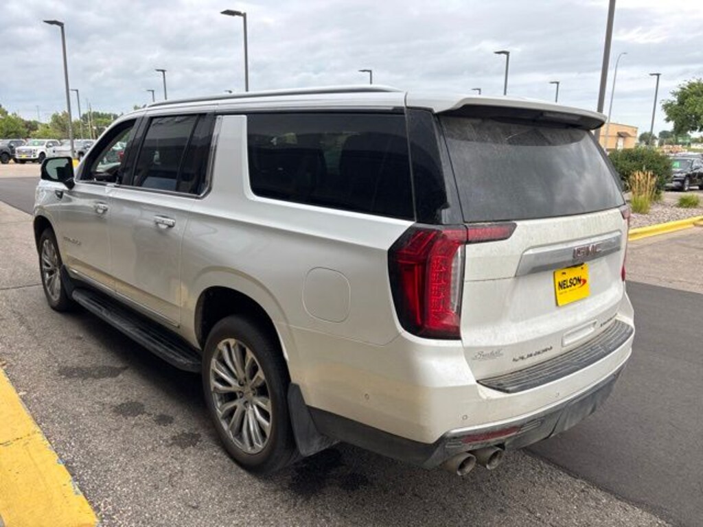 Used 2023 GMC Yukon XL Denali SUV