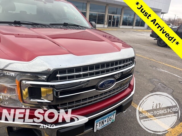 2020 Ford F-150 XLT photo 2