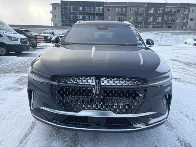 2024 Lincoln Nautilus Black Label photo 2