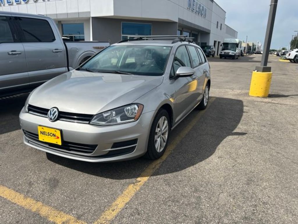 Used 2017 Volkswagen Golf SportWagen TSI S 4MOTION Wagon