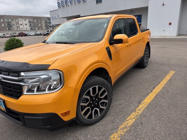 Used 2022 Ford Maverick Lariat with VIN 3FTTW8E33NRA38956 for sale in Grand Forks, ND