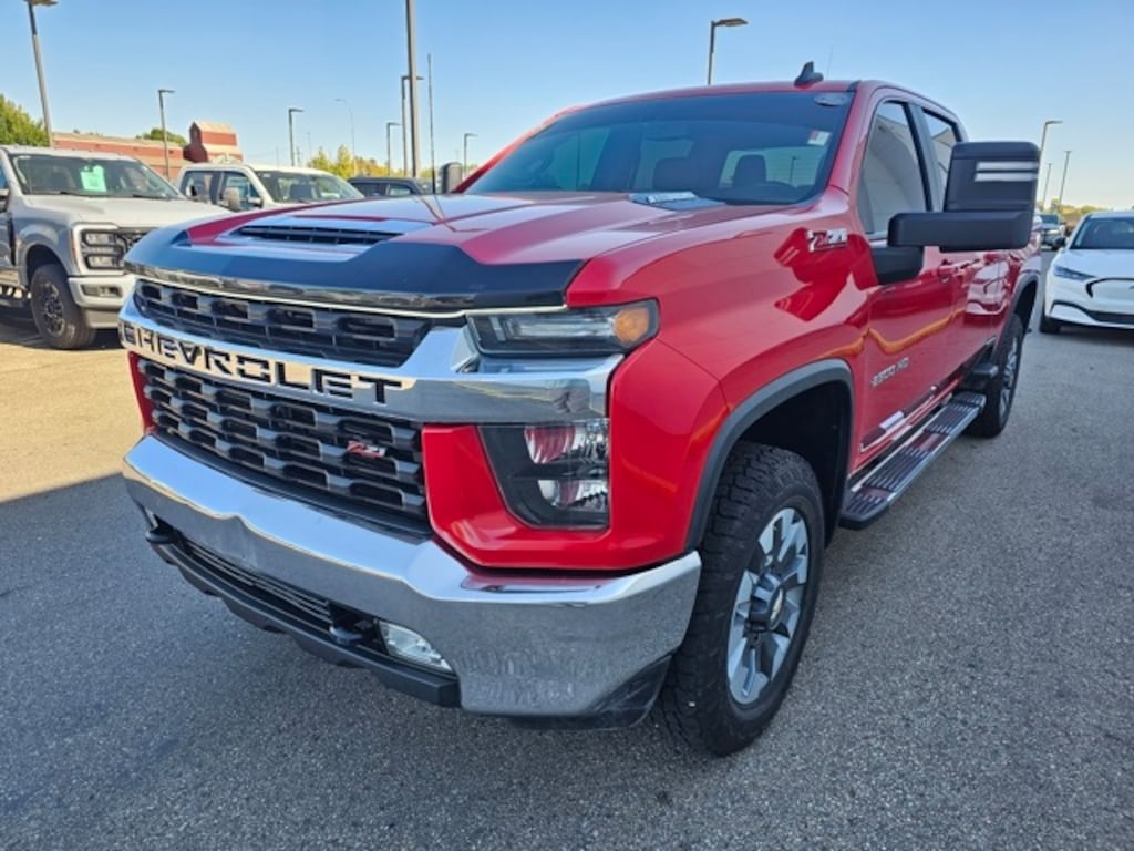 Used 2022 Chevrolet Silverado 2500 HD LT Truck Crew Cab