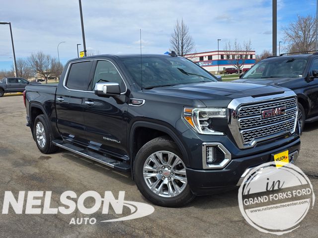 2021 GMC Sierra 4WD Crew Cab Short Box Denali's photo