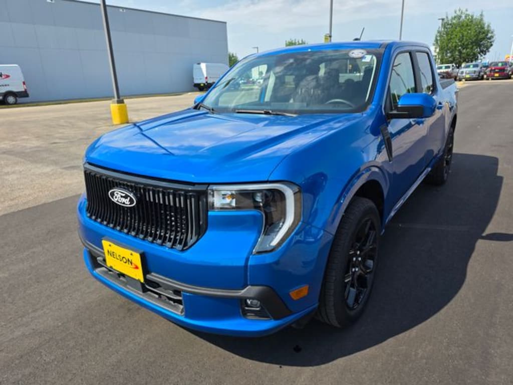 Used 2025 Ford Maverick Lobo Standard Truck SuperCrew