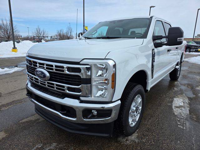 2026 Ford F-250 photo 2