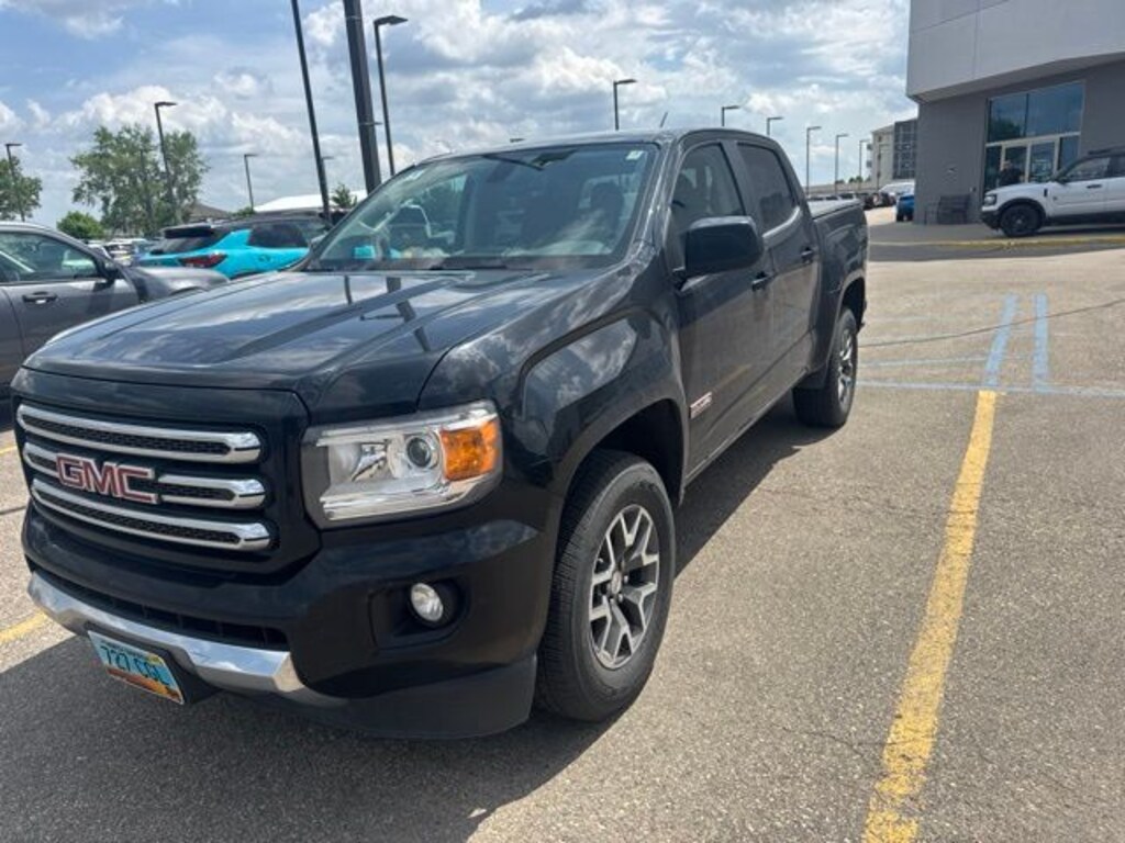 Used 2016 GMC Canyon SLE Truck Crew Cab