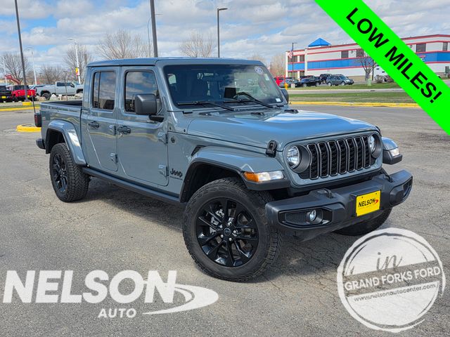 2024 Jeep Gladiator