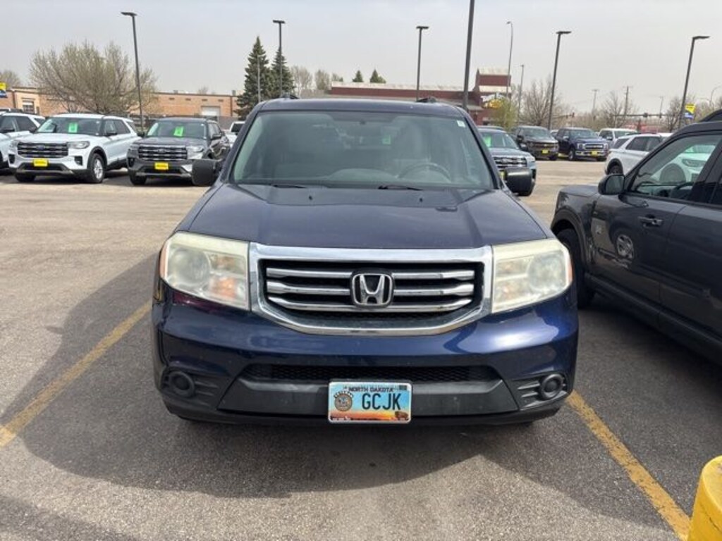Used 2013 Honda Pilot LX FWD SUV