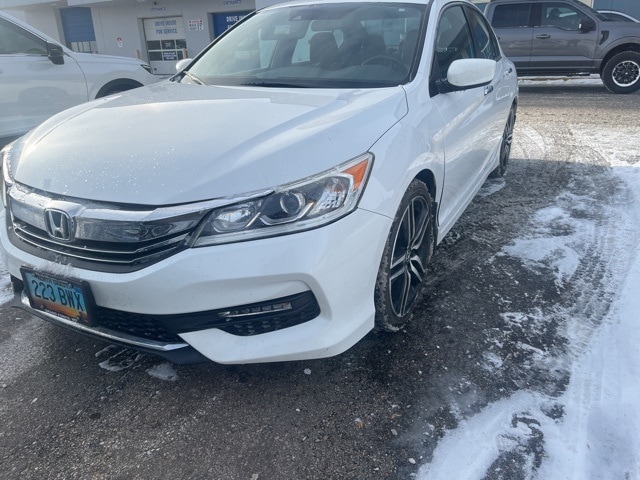 2017 Honda Accord Sport photo 3