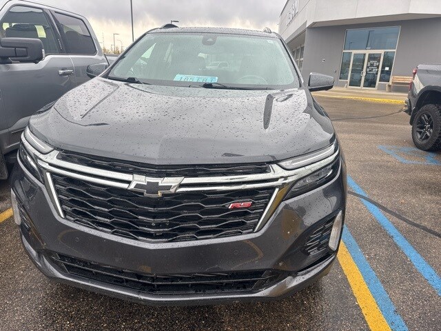 2022 Chevrolet Equinox RS photo 2