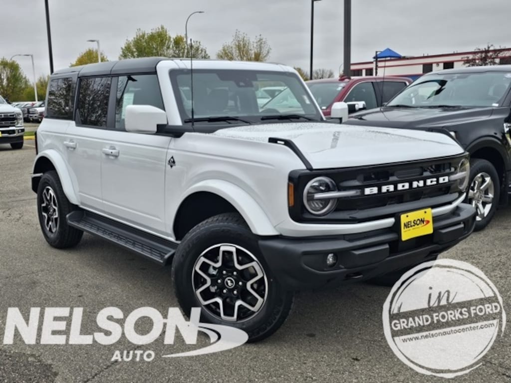 New 2025 Ford Bronco Outer Banks SUV