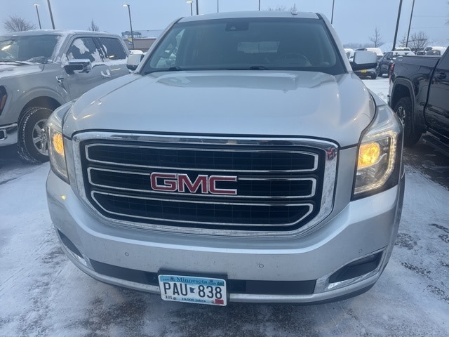 2017 Gmc Yukon XL photo 2