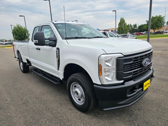 2025 Ford F-250 photo 4