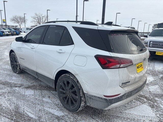 2024 Chevrolet Equinox RS photo 3