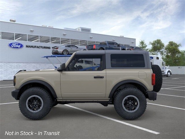 2025 Ford Bronco Base photo 3