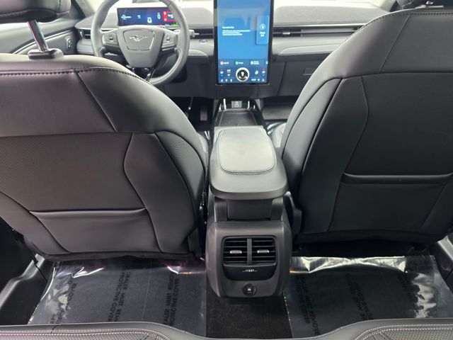 2025 Ford Mustang Mach-E Premium - Photo 16