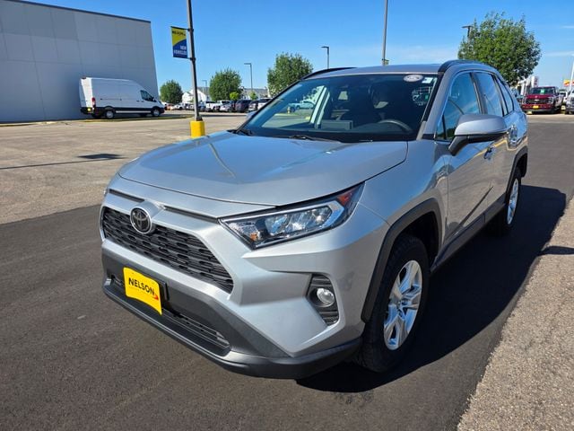 Used 2019 Toyota RAV4 XLE with VIN 2T3P1RFV5KW058249 for sale in Fergus Falls, Minnesota
