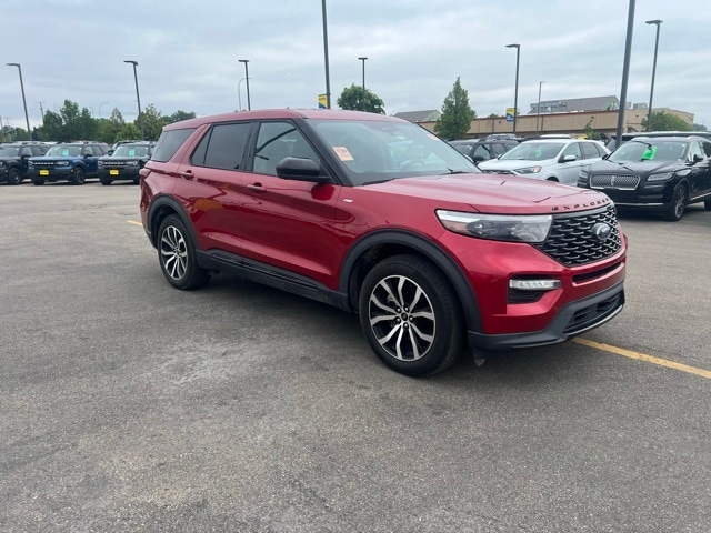 Used 2022 Ford Explorer ST-LINE with VIN 1FMSK8KH1NGA00023 for sale in Grand Forks, ND