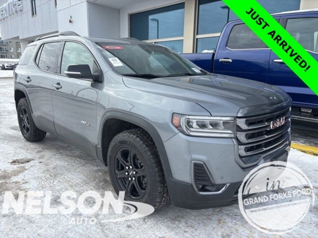 Used 2022 GMC Acadia AT4 SUV