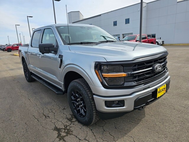 2025 Ford F-150 XLT photo 4