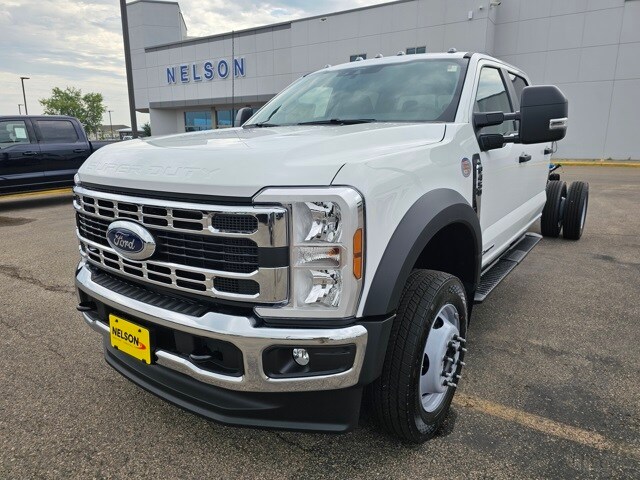2025 Ford F-450 XL photo 2