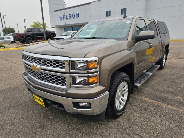 Used 2015 Chevrolet Silverado 1500 LT with VIN 3GCUKREC3FG519101 for sale in Grand Forks, ND