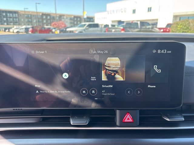 2025 Kia Carnival LXS - Photo 14