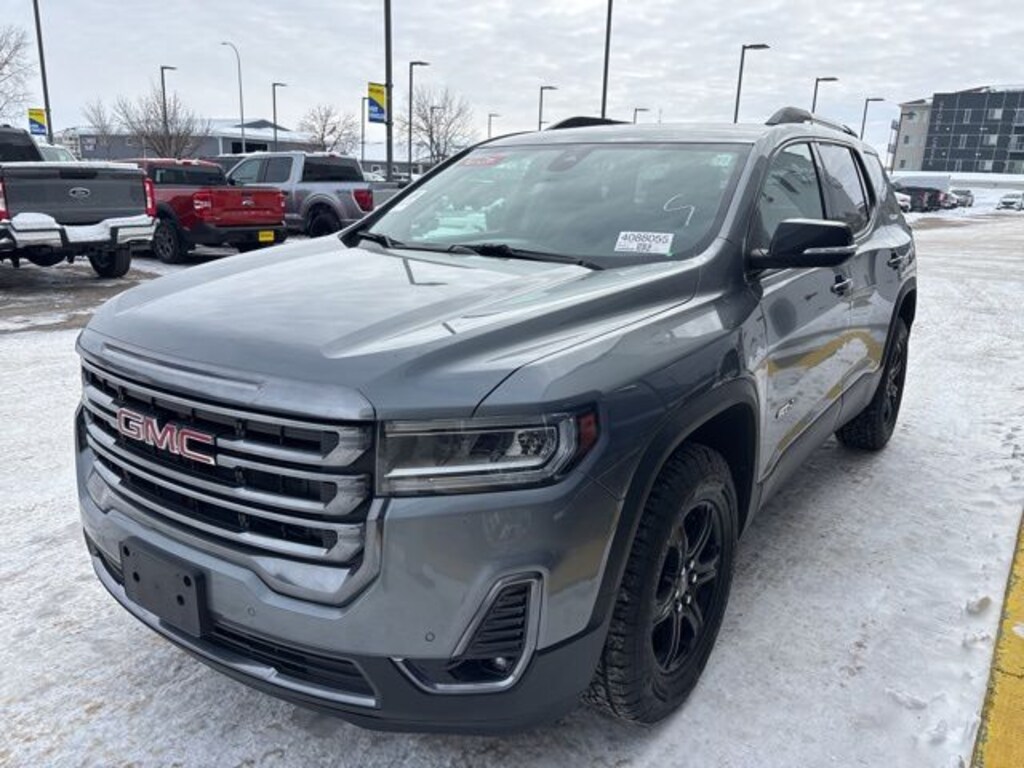 Used 2022 GMC Acadia AT4 SUV