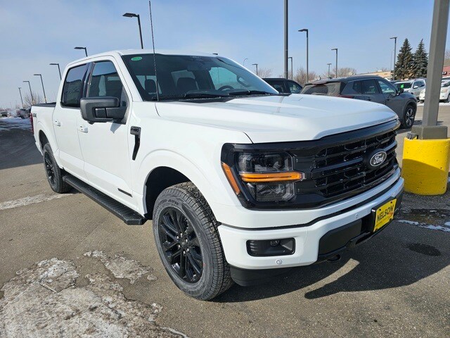 2025 Ford F-150 XLT photo 4