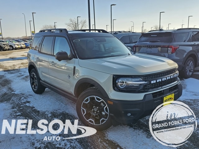 2025 Ford Bronco Sport Outer Banks's photo
