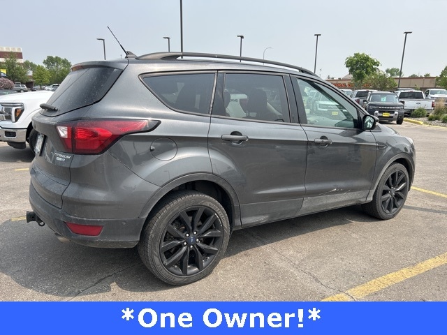 Used 2019 Ford Escape Titanium with VIN 1FMCU9J97KUB71886 for sale in Grand Forks, ND