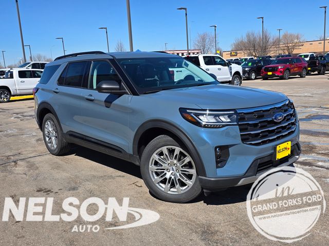 2026 Ford Explorer Active 4WD's photo