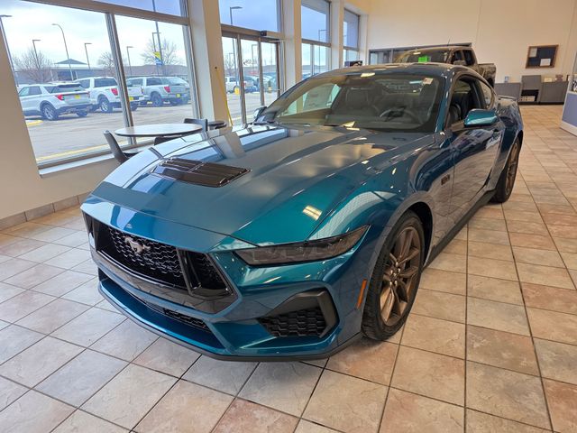 2026 Ford Mustang GT photo 2