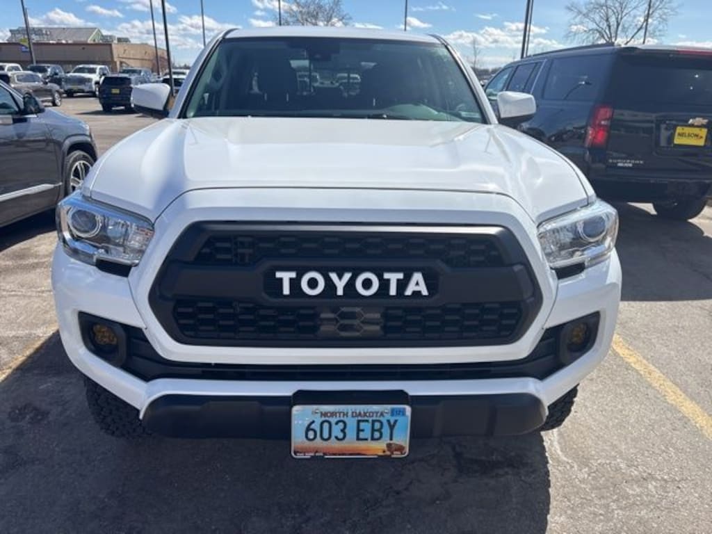 Used 2018 Toyota Tacoma SR5 V6 Truck Double Cab