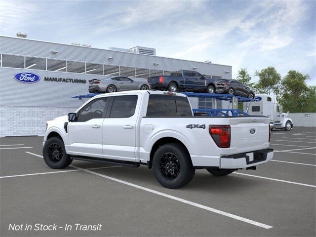 2025 Ford F-150 XLT photo 2
