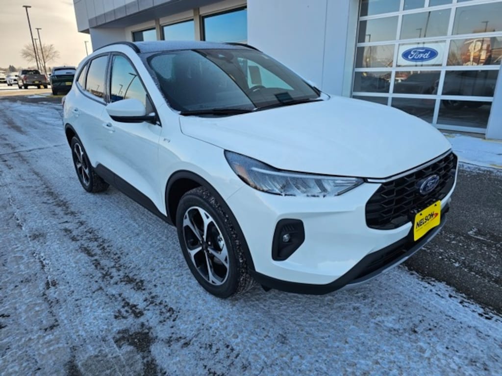 New 2026 Ford Escape Hybrid ST-Line Select SUV