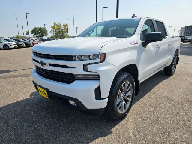 Used 2020 Chevrolet Silverado 1500 RST with VIN 1GCUYEED5LZ192664 for sale in Grand Forks, ND