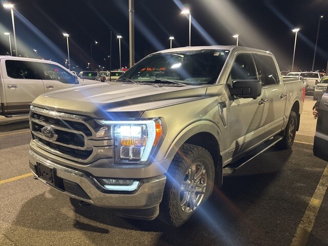 2023 Ford F-150 XLT photo 3