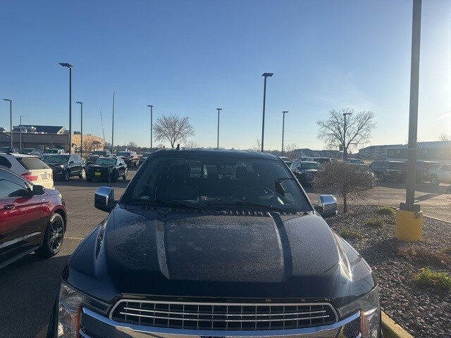 2019 Ford F-150 Lariat photo 3