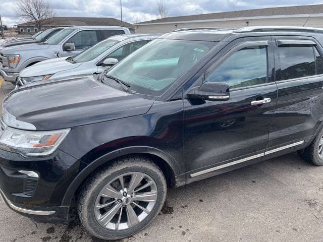 2018 Ford Explorer Limited photo 4