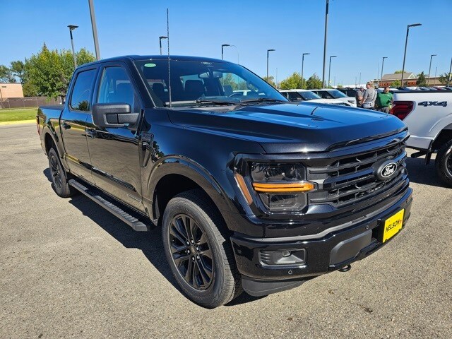 2025 Ford F-150 XLT photo 4