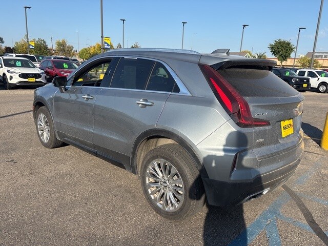 2024 Cadillac XT4 Premium Luxury photo 4