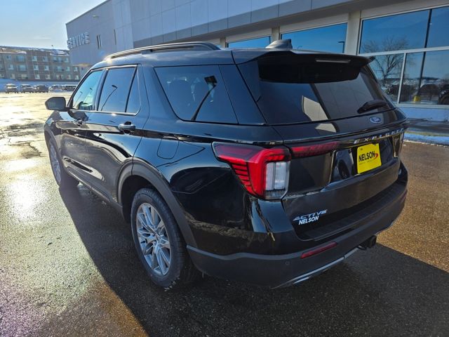 2026 Ford Explorer Active - Photo 9