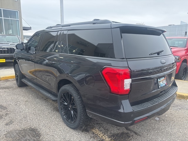 2022 Ford Expedition MAX photo 3