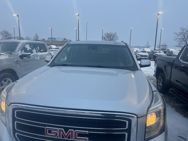 2017 Gmc Yukon XL photo 3