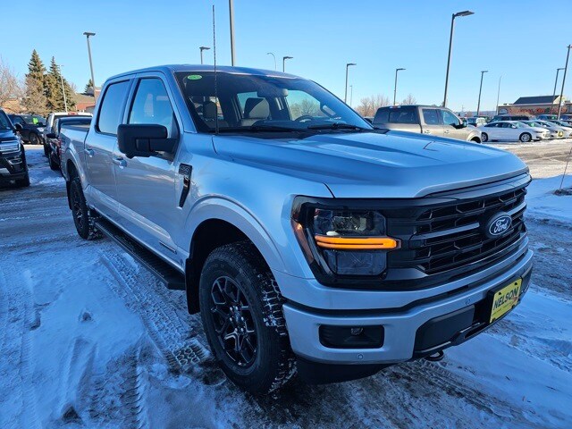 2025 Ford F-150 XLT photo 4