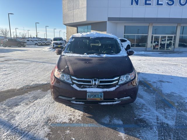 2016 Honda Odyssey EX-L photo 2