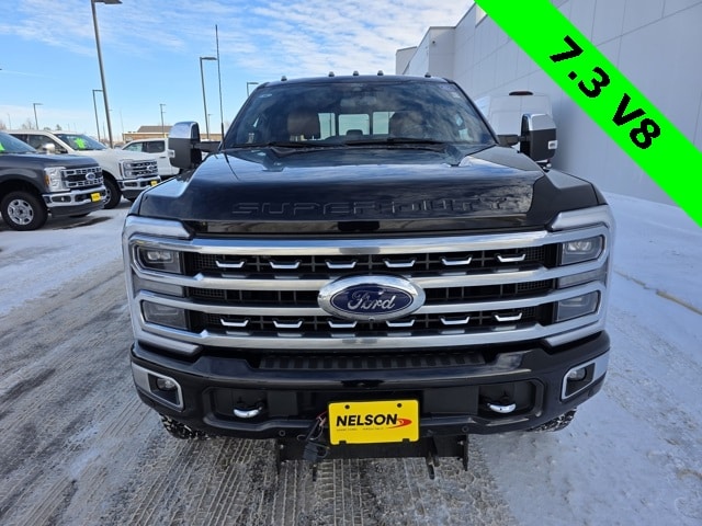 2024 Ford F-350 Platinum photo 4