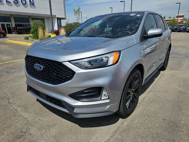 Used 2022 Ford Edge ST-Line with VIN 2FMPK4J91NBA17727 for sale in Grand Forks, ND